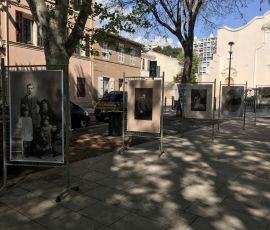 Restauration de photographies historiques du début du XXᵉ siècle et adaptation pour l’impression grand format.